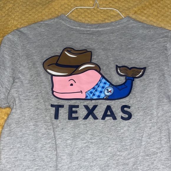 Vineyard Vines Tshirt - Picture 3 of 4
